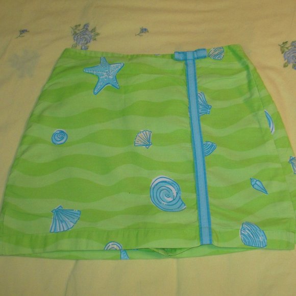 Lilly Pulitzer Skort, Girls Size 10, Green w/Blues - Picture 1 of 4